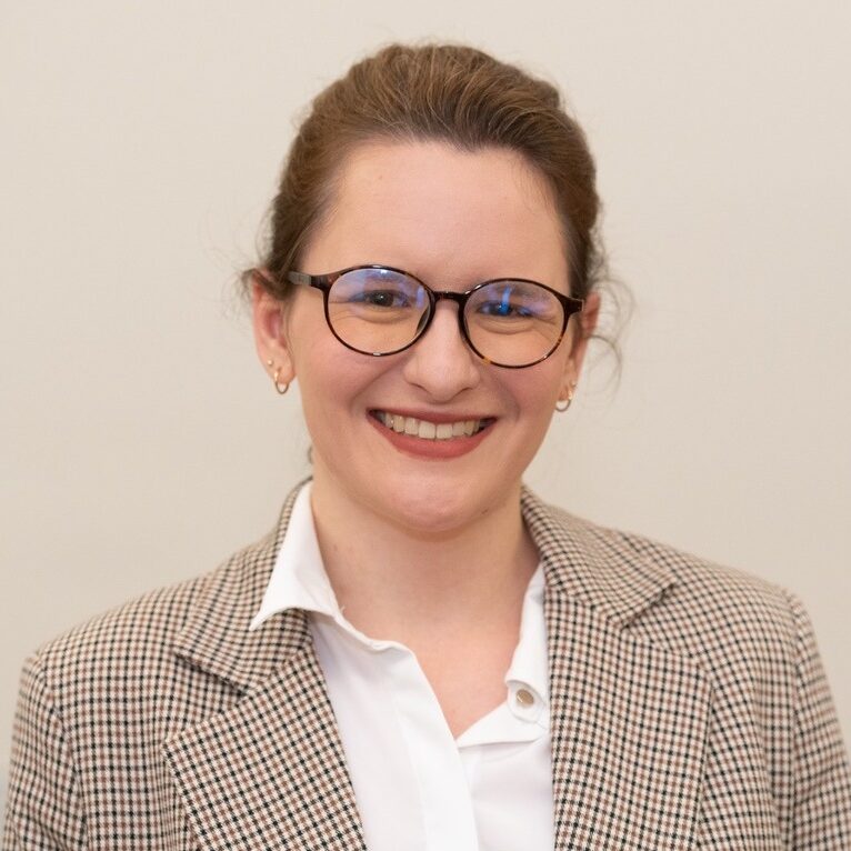  Lena Moral Waldmeier